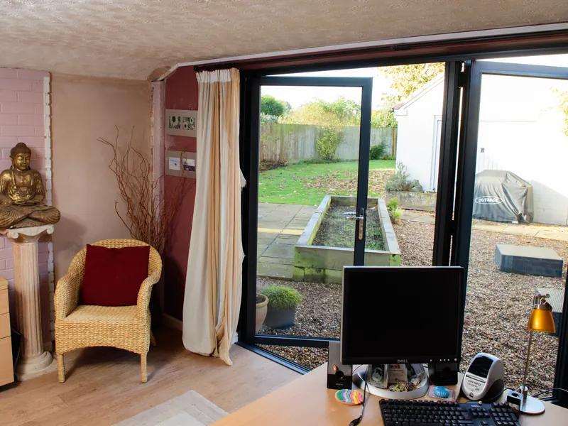 Bifold Moorgate