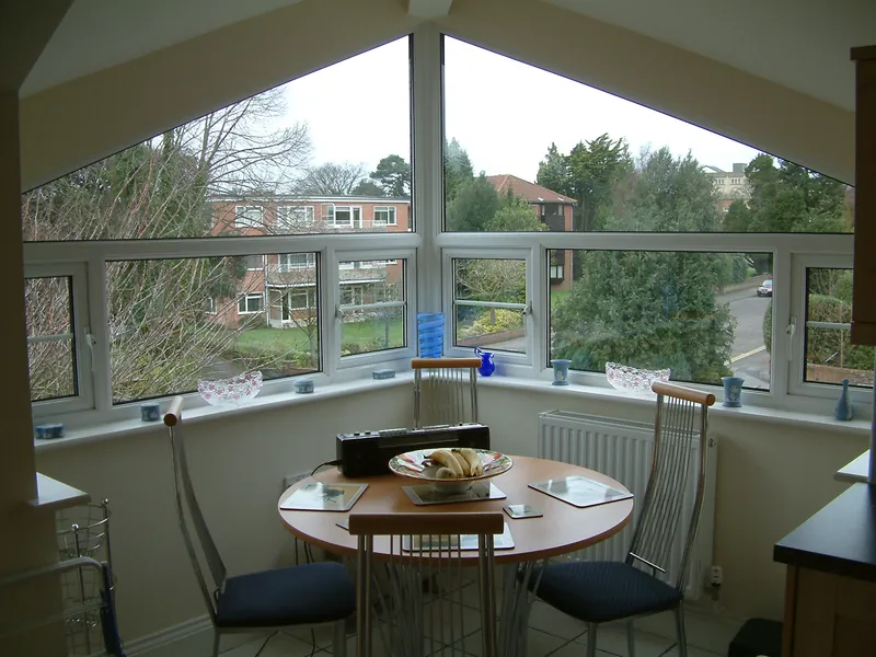 Bay Windows Moorgate